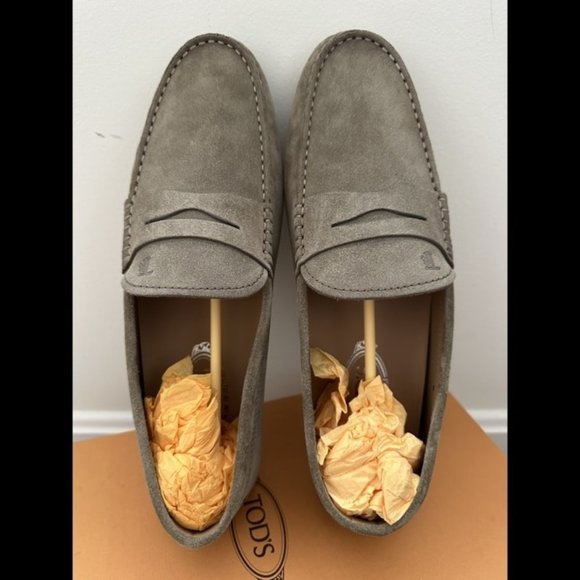 Tod\'s City Gommino Driving Shoes in Suede Loafers main image 5